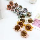 Fashion Pet Sunglasses - Retro Round Glasses for Pets - FurryZone